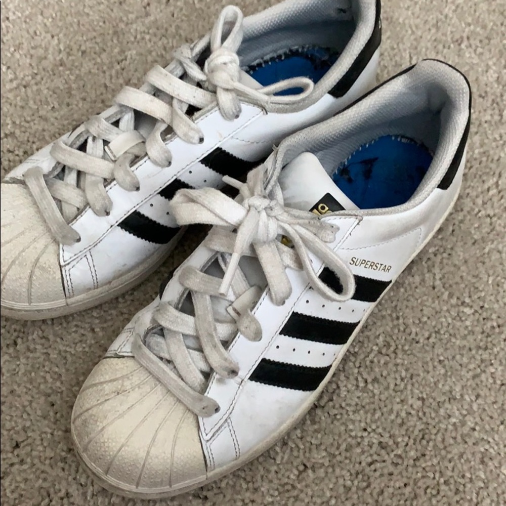 ADIDAS SUPERSTARS!